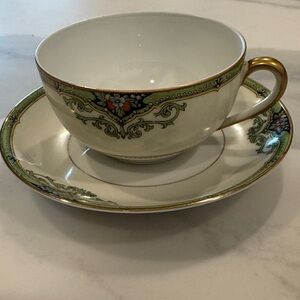 Noritake Surrey Tea/coffee cups with saucers